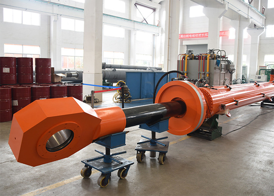 Carbon Steel Heavy Duty Hydraulic Cylinder Lubang dalam Radial Gate 620mm Rod 340mm